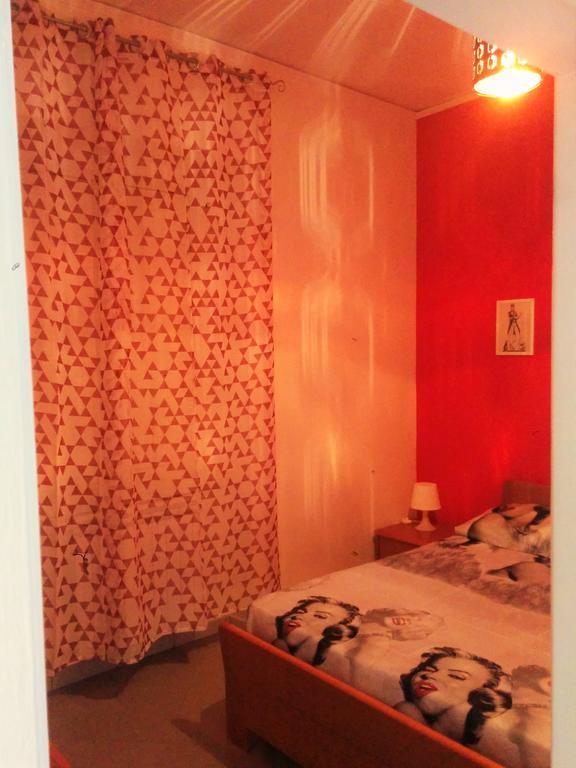 Coolor Holiday And Business Rentals Salernes Extérieur photo