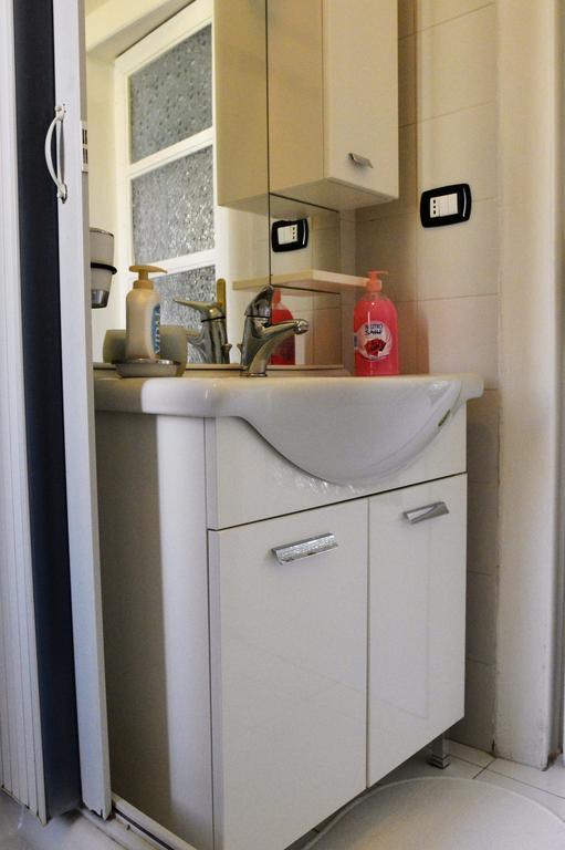 Coolor Holiday And Business Rentals Salernes Extérieur photo