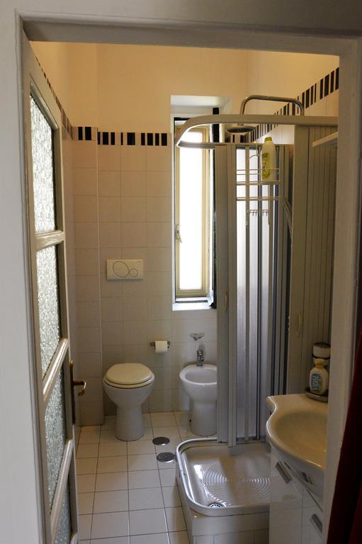 Coolor Holiday And Business Rentals Salernes Extérieur photo